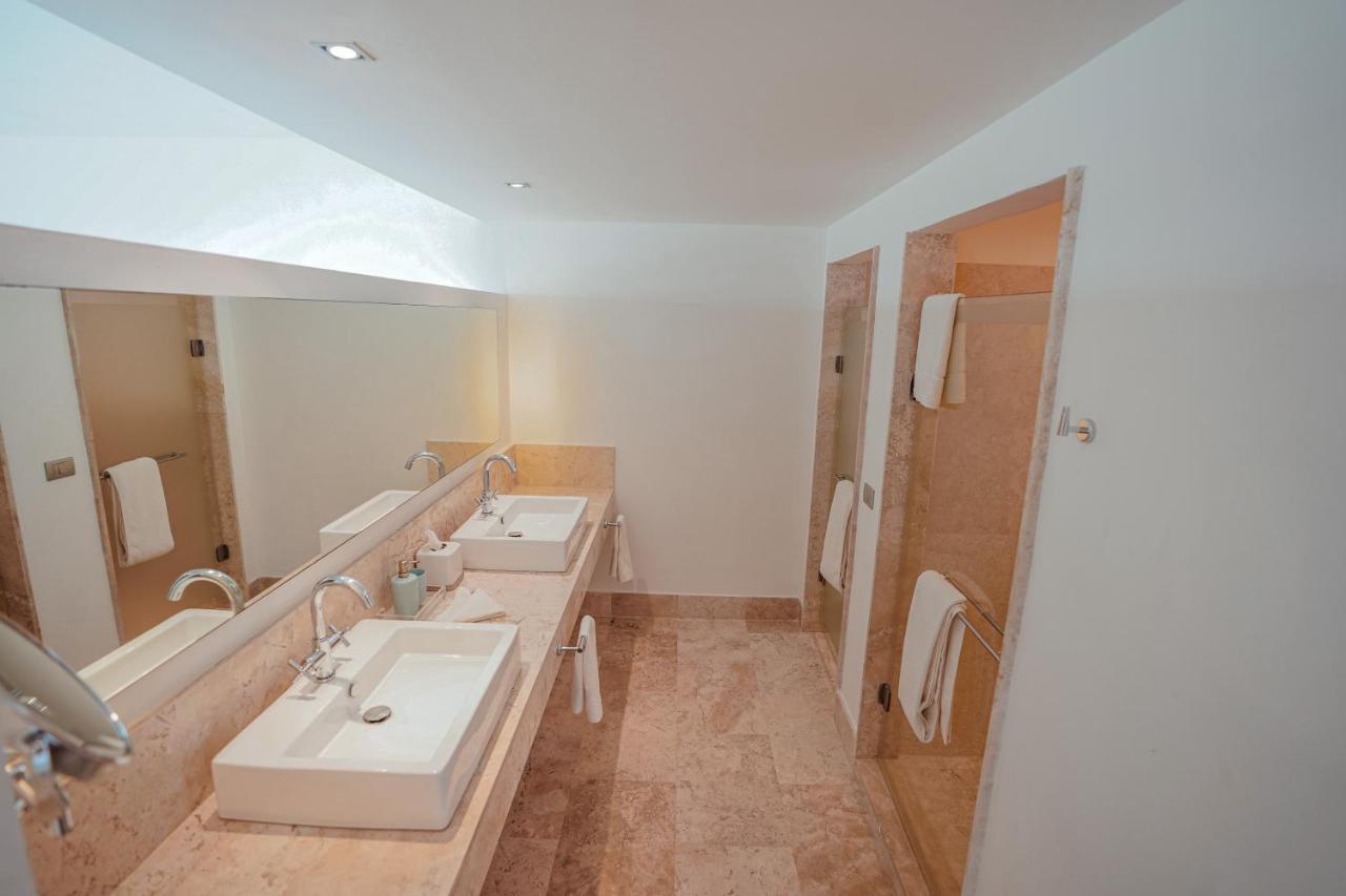 La Amada Condo With Marina View Cancún Exterior foto