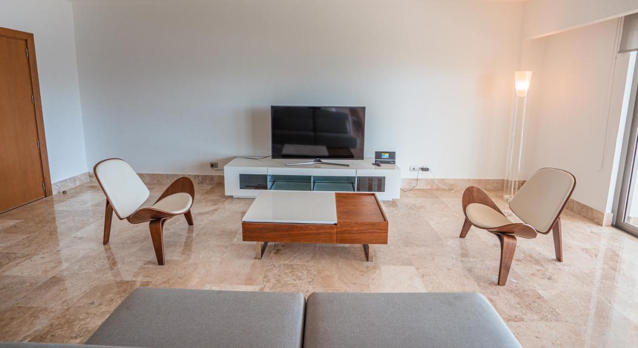 La Amada Condo With Marina View Cancún Exterior foto