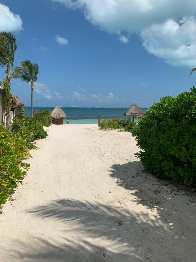 La Amada Condo With Marina View Cancún Exterior foto